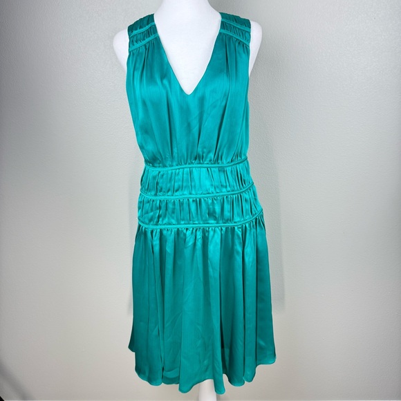 Trina Turk Islander Shirred Turquoise A-Line Dress Women's Size‎ 4 - Picture 1 of 16